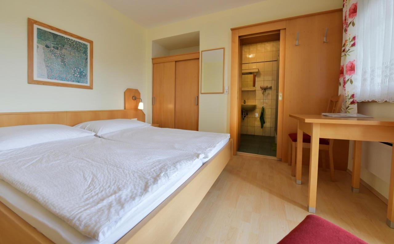 Blumenhof Wegleitner Hotel Illmitz Ngoại thất bức ảnh